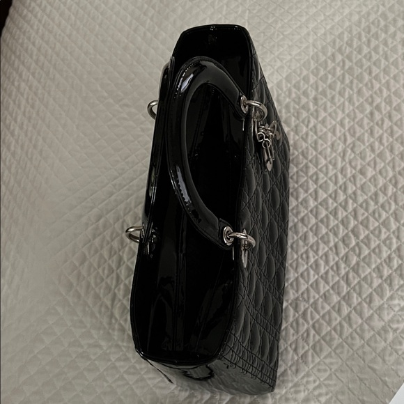 With COA: Excellent Christian Dior Lady Dior Black Large Tote - Picture 3 of 8